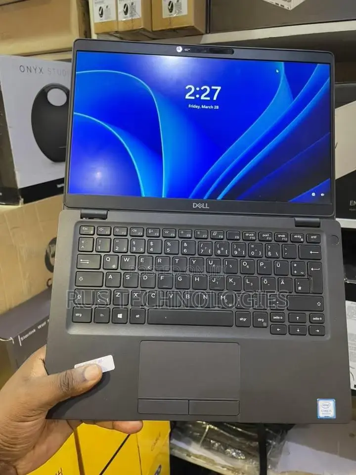 Laptop Dell Latitude 5300 8GB Intel Core i7 SSD 256GB