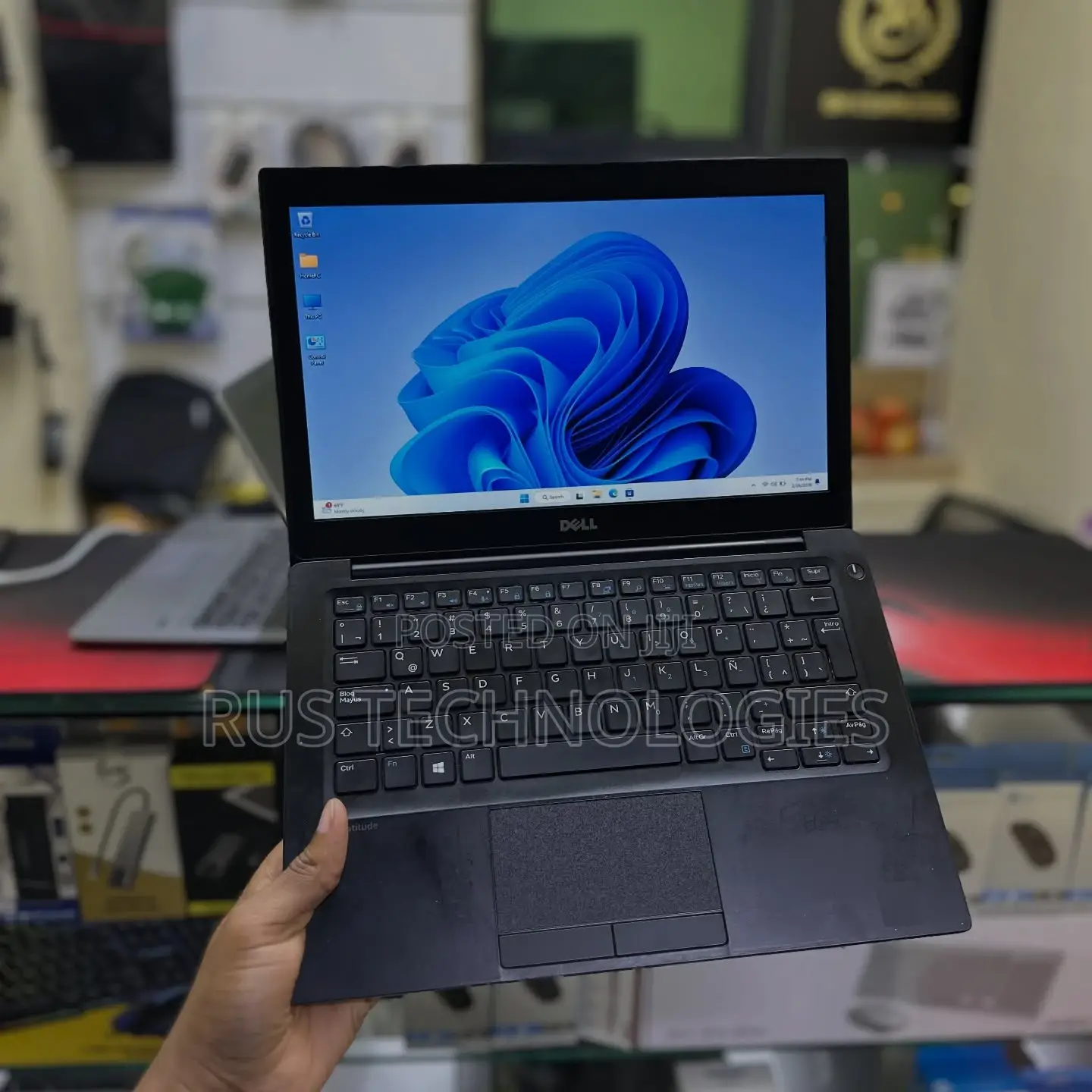 Laptop Dell Latitude E7270 8GB Intel Core i5 SSD 256GB
