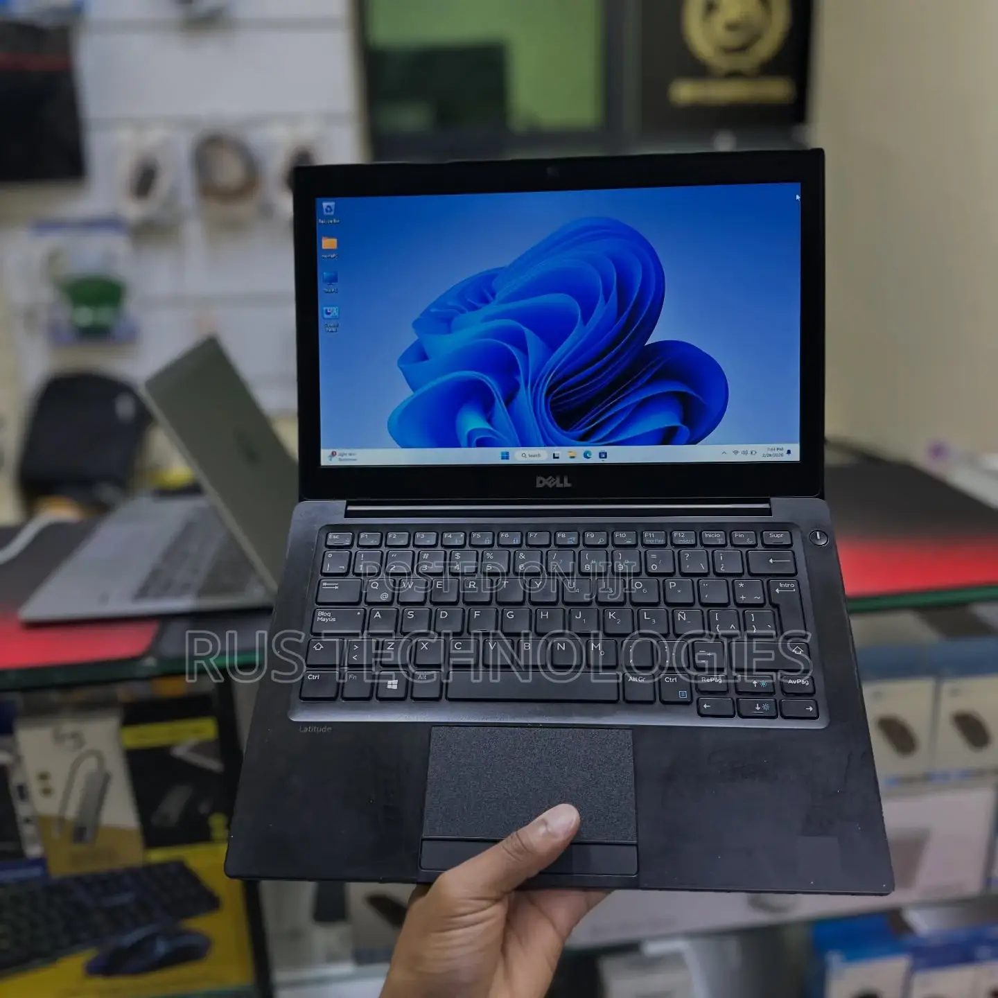 Laptop Dell Latitude E7270 8GB Intel Core i5 SSD 256GB