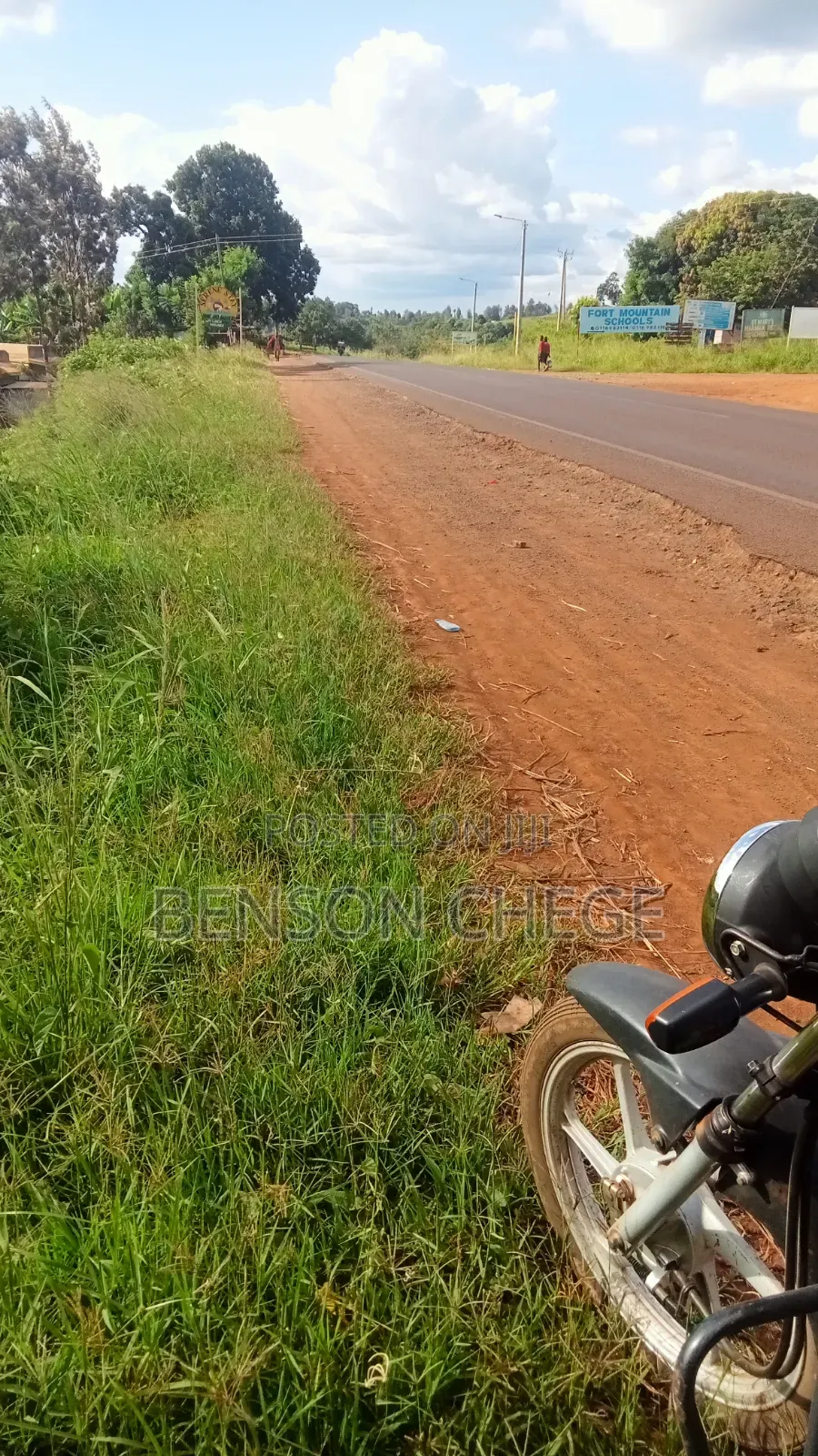 1acre for Sale at Mbombo