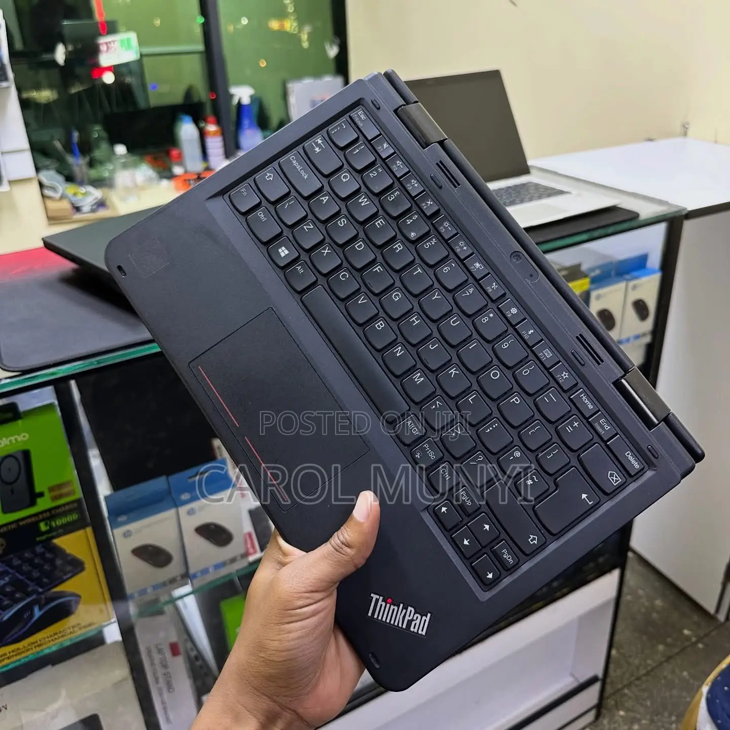 New Laptop Lenovo Yoga 11e 4GB Intel Core i3 SSD 256GB