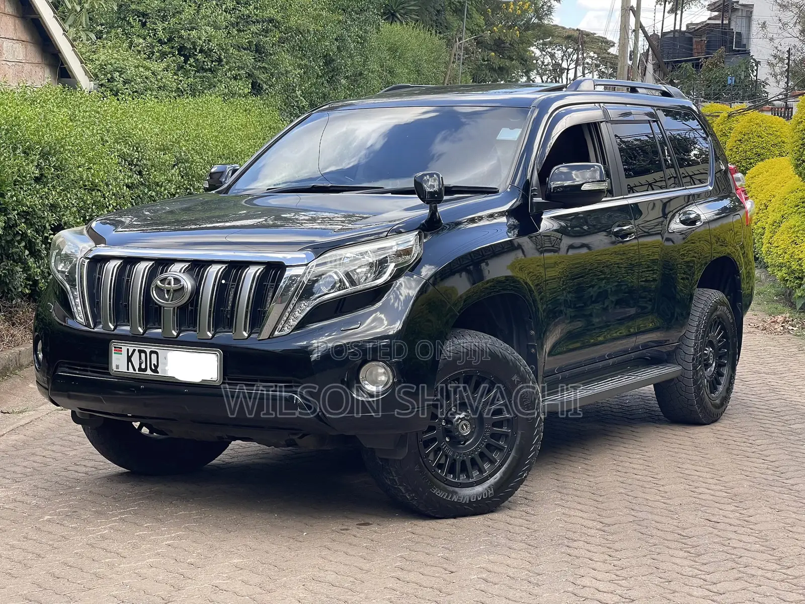 Toyota Land Cruiser Prado 2017 Black