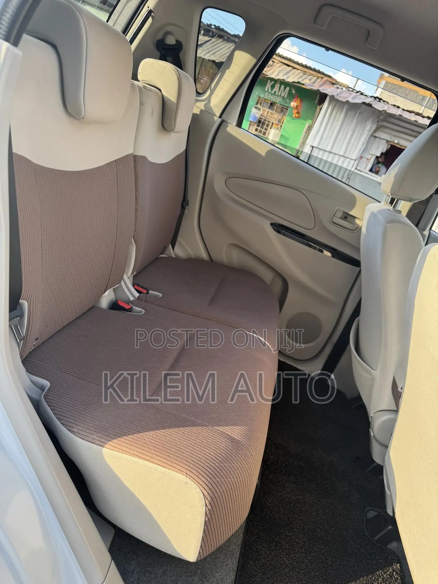 Mitsubishi EK Wagon 660 FWD 2019 White