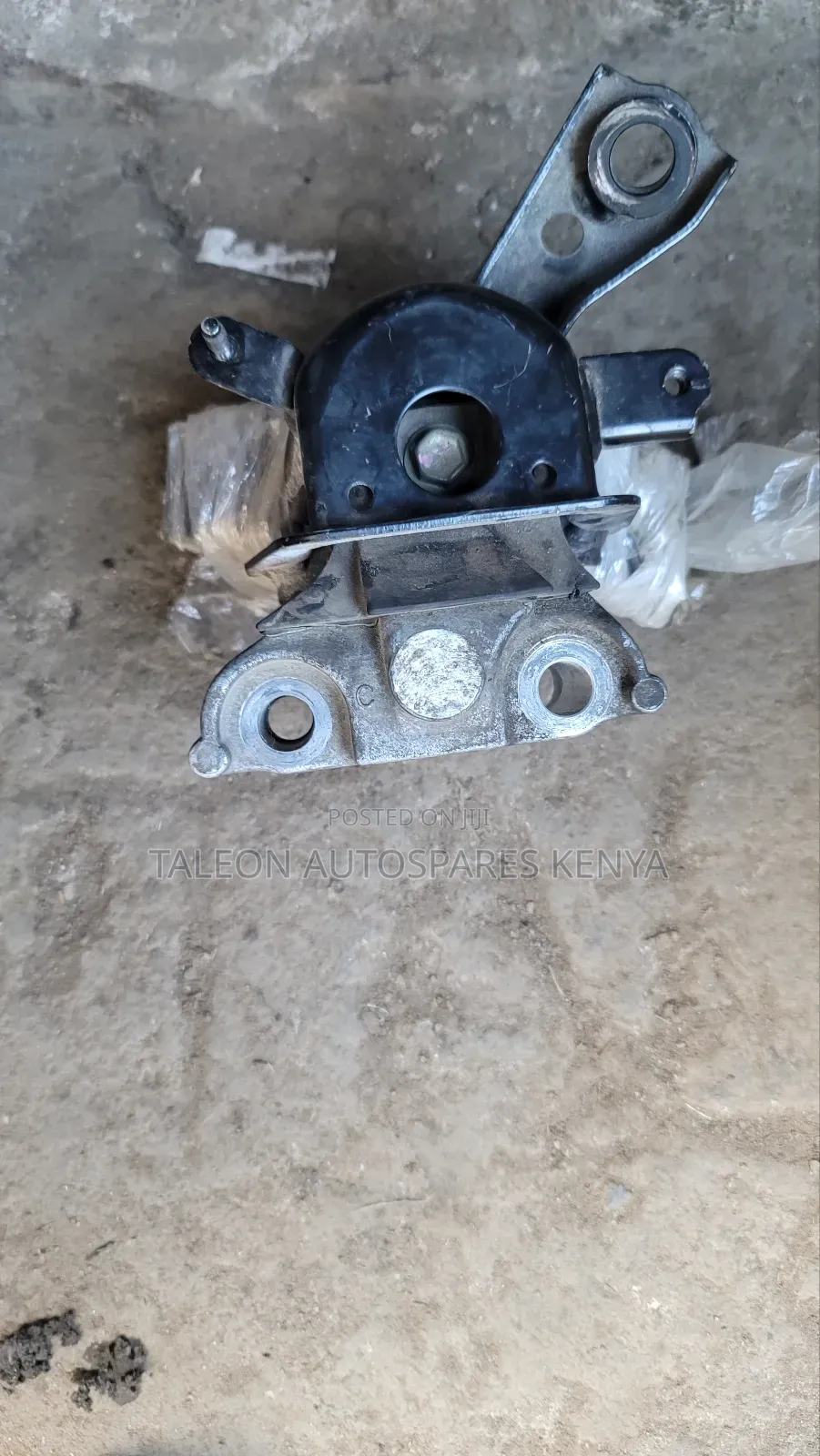 Toyota Rav4 Engine Mountain