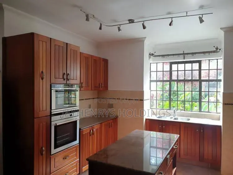 4bdrm House in Spring Valley for rent