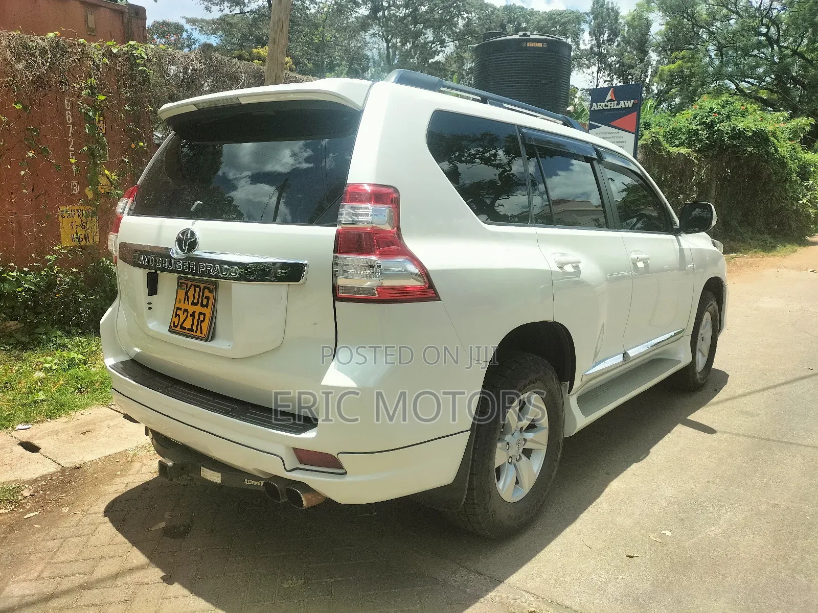 Toyota Land Cruiser Prado 2016 White