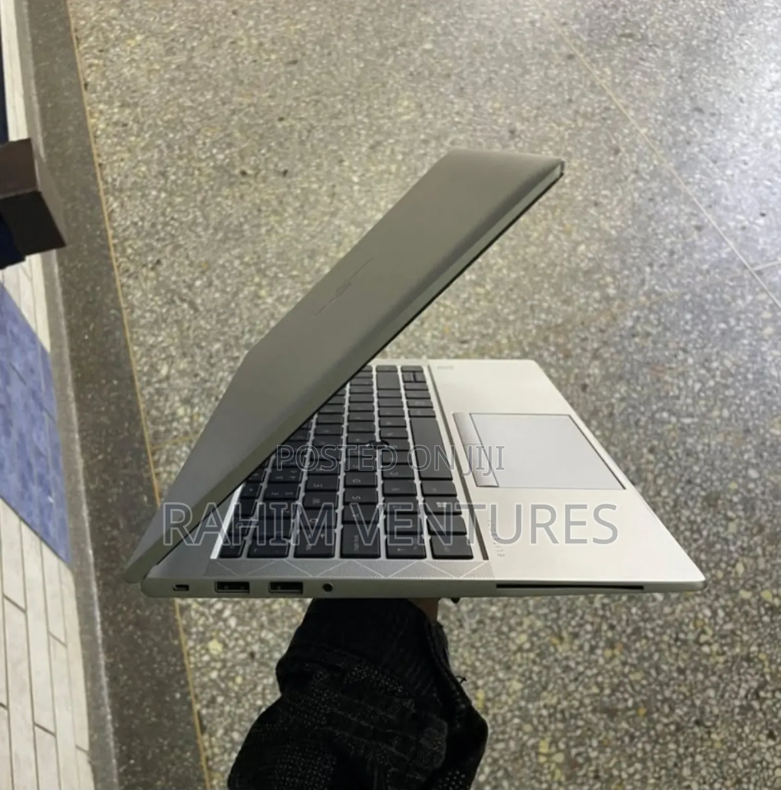 Laptop HP EliteBook 840 G8 8GB Intel Core i7 SSD 256GB