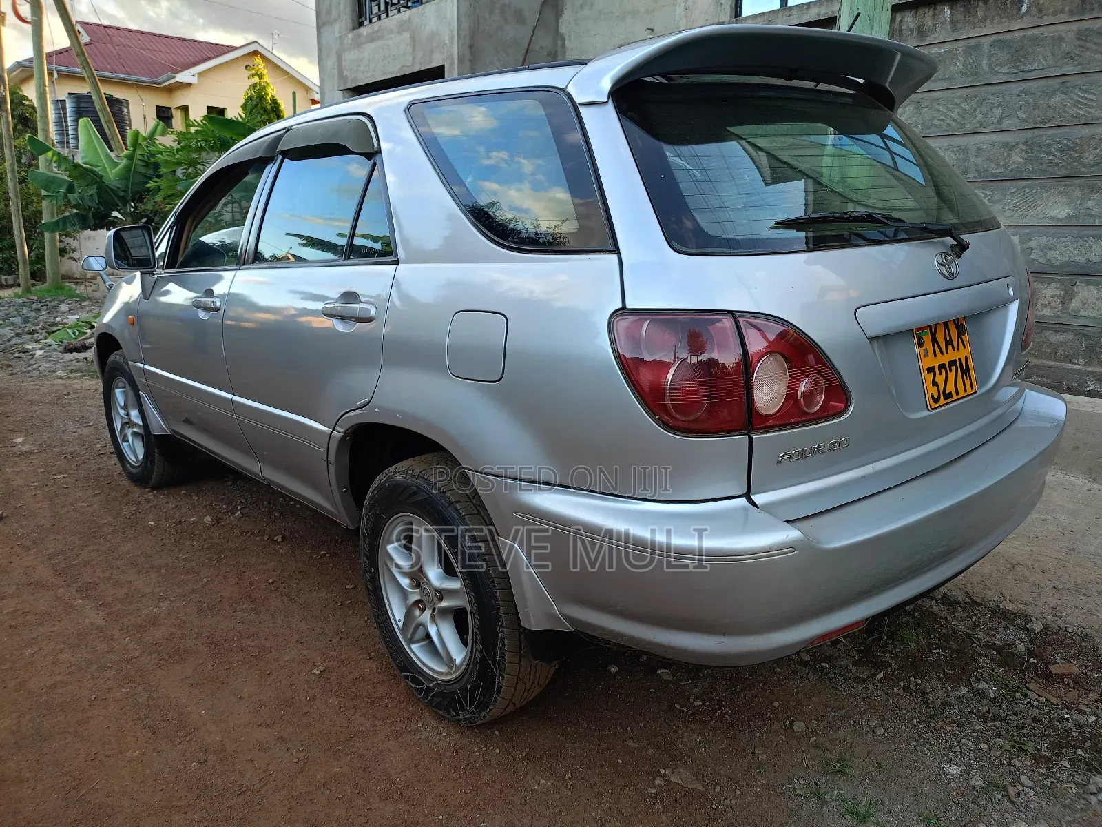 Toyota Harrier 2000 Silver