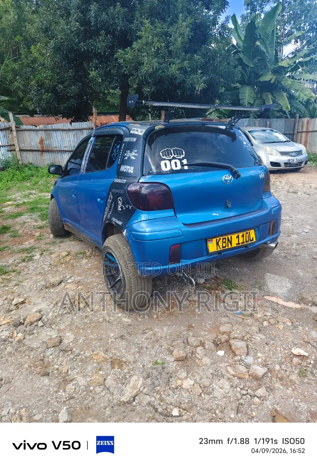 Toyota Vitz 1.3 FWD 5dr 2004 Blue