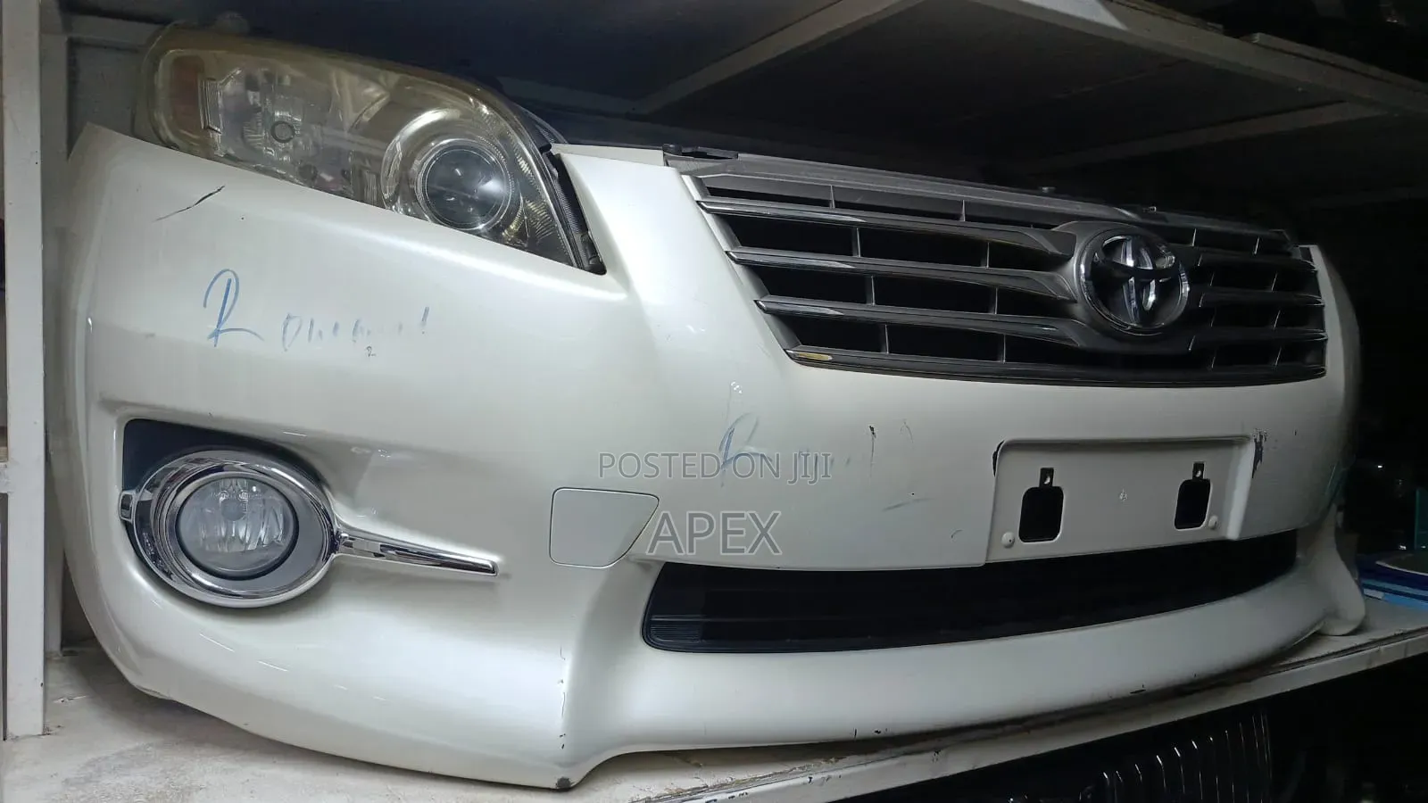 Nosecut Toyota Vanguard Xenon
