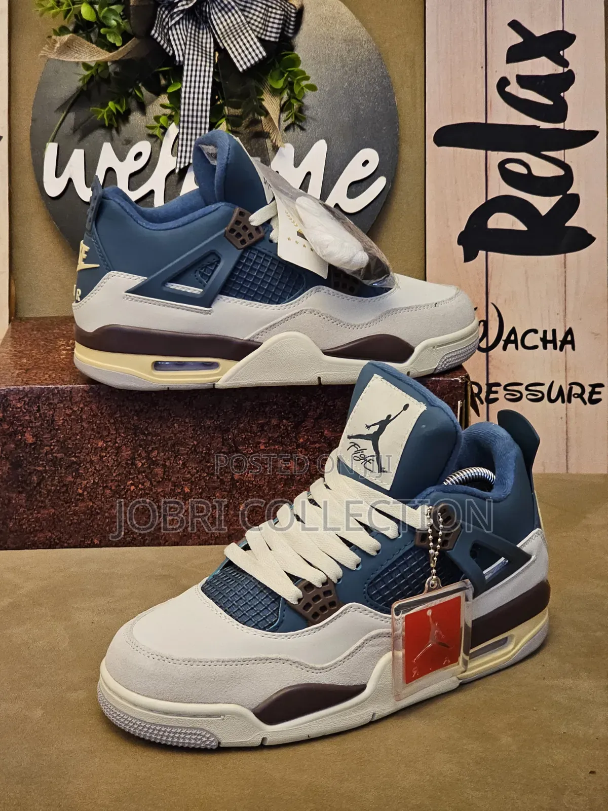 Stylish Air Jordan 4 Leather Sneakers