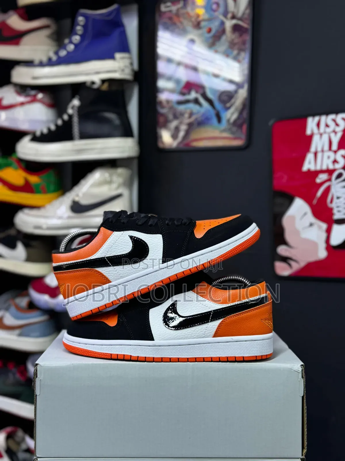 Nike Air Jordan 1 Low Shattered Backboard. Sneakers
