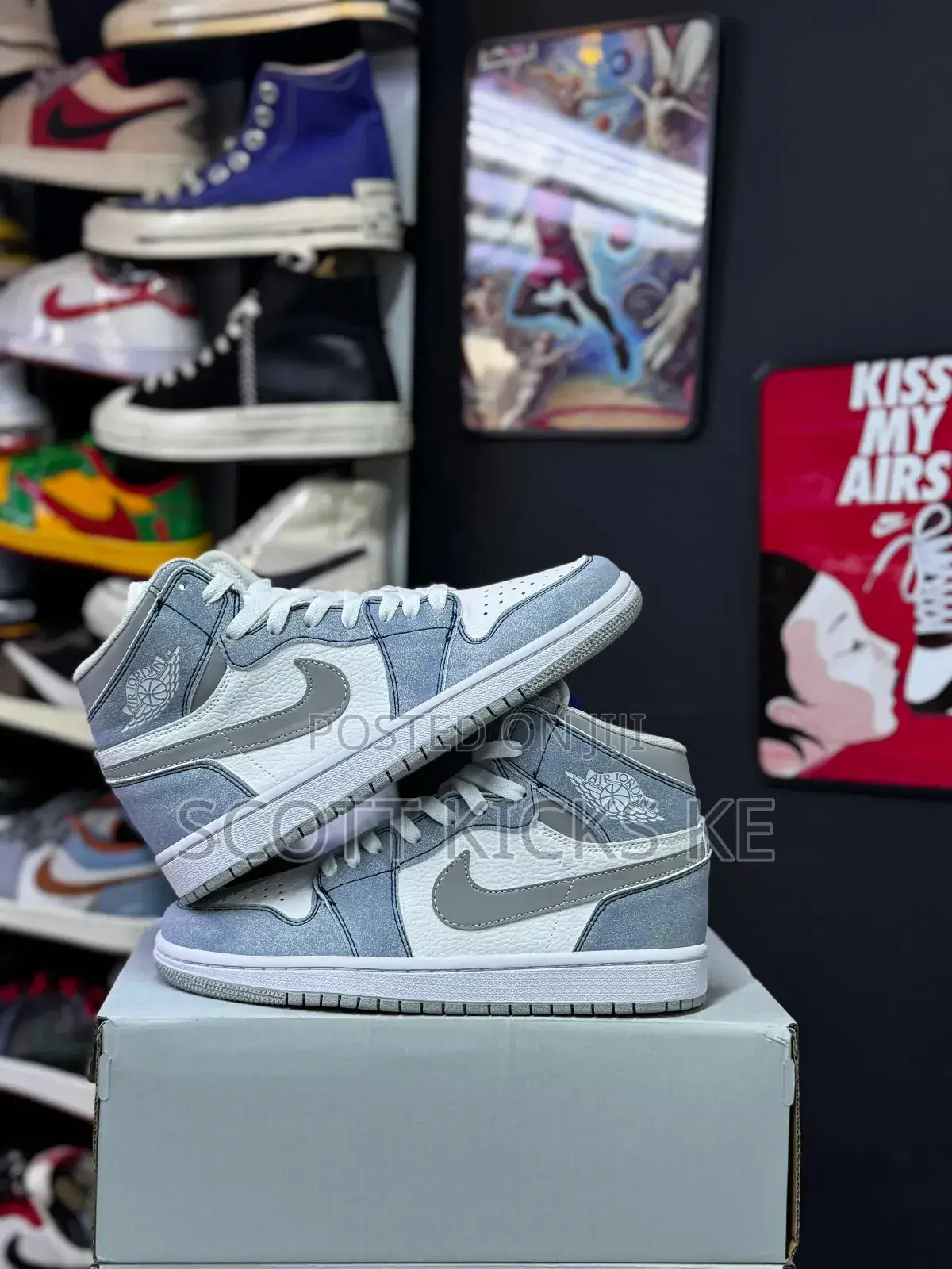 Nike Air Jordan 1 Retro High Og ‘Hyper Royal’
