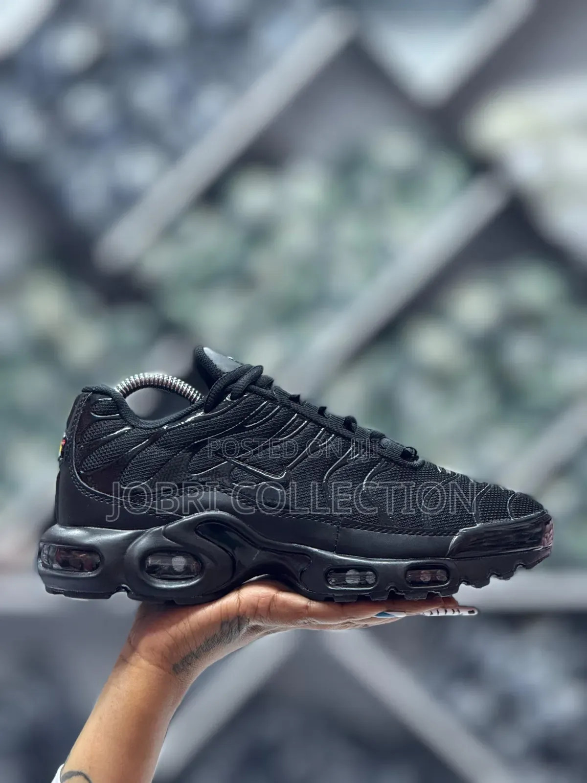 All Black Nike Tn Quality Sneakers