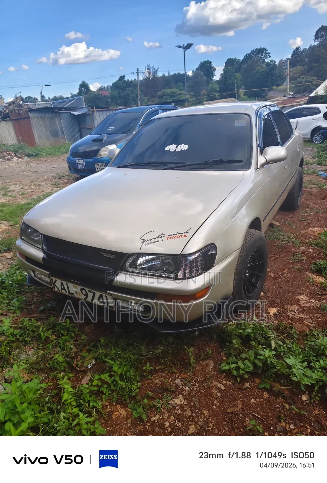 Toyota Corolla Sedan 1998 Gold