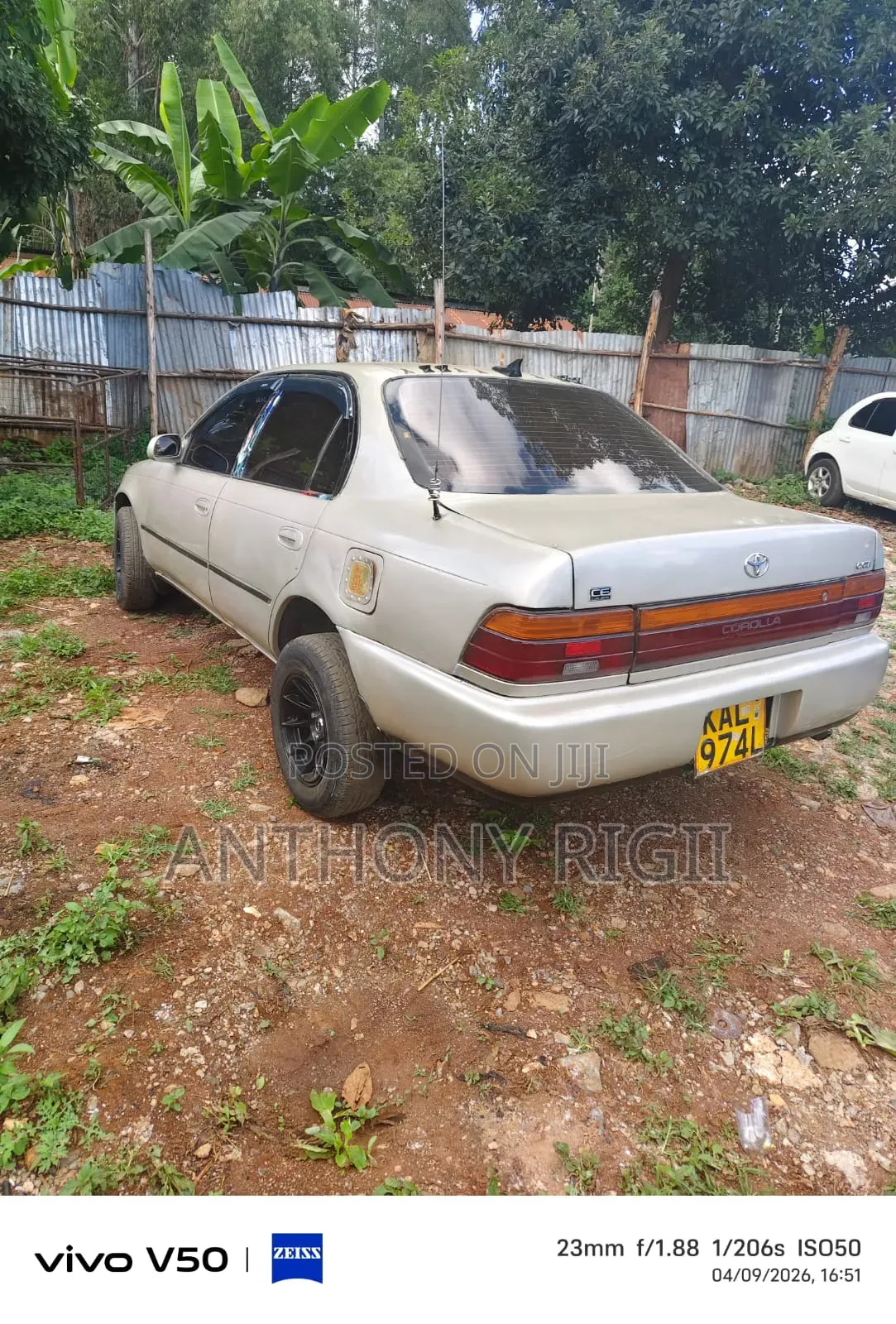 Toyota Corolla Sedan 1998 Gold