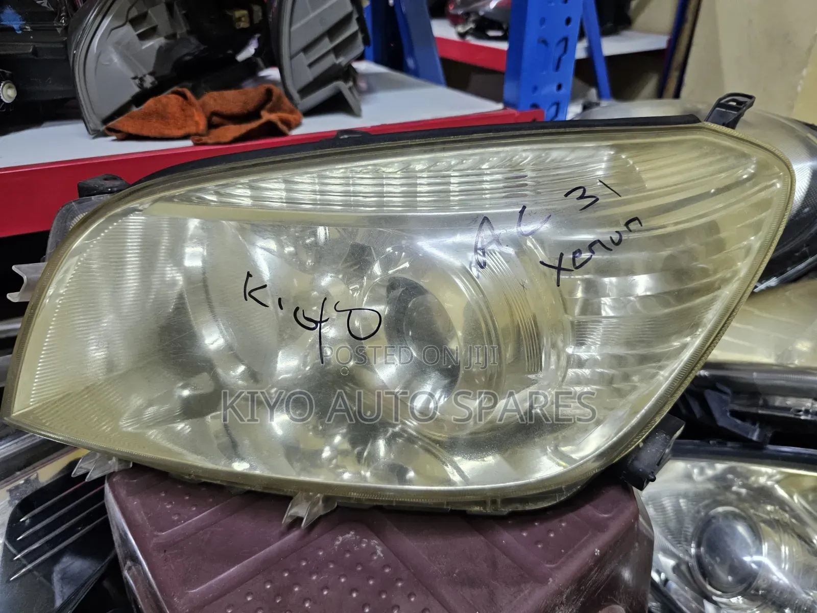 Rav 4 Ac 31 Headlight