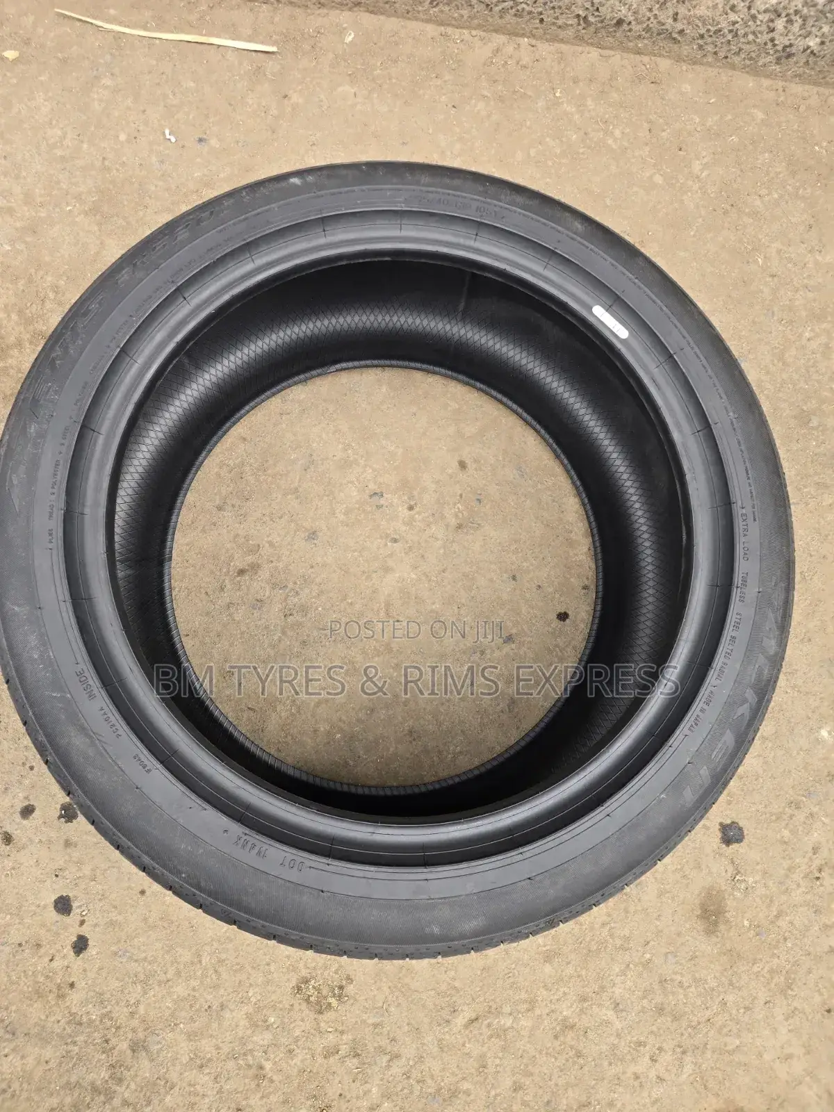 275 /40 R19 Falken Tyres (Azenis Fk520) Japan.