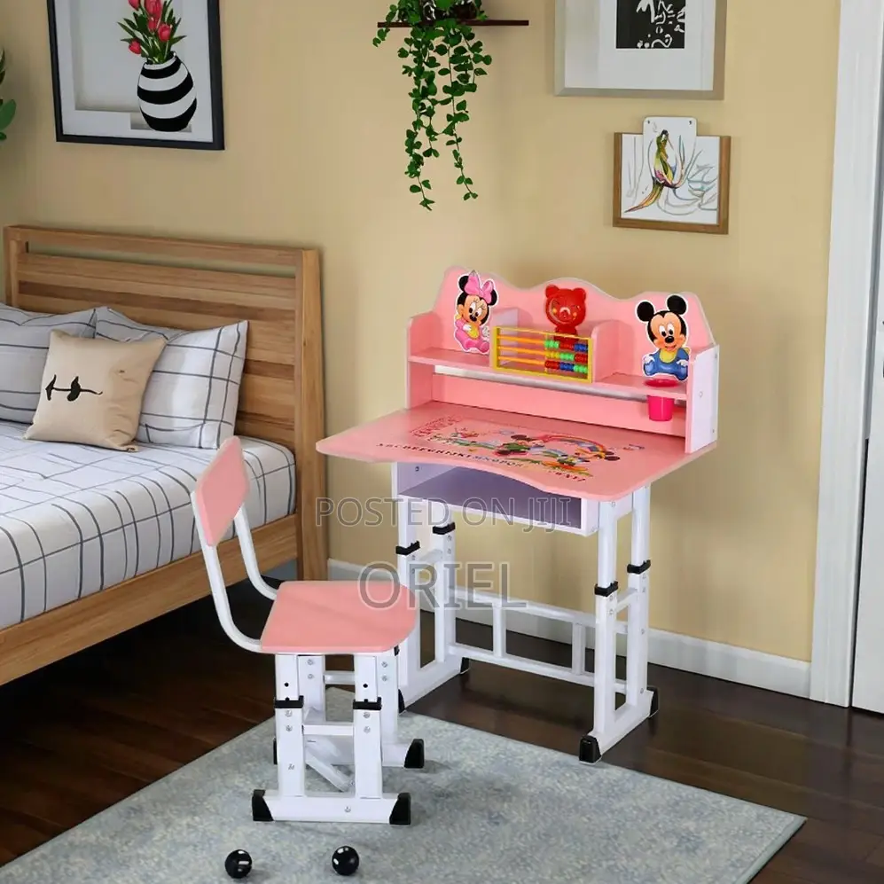Kids Furniture : Kids Ergonomic Learning Desk and Chair