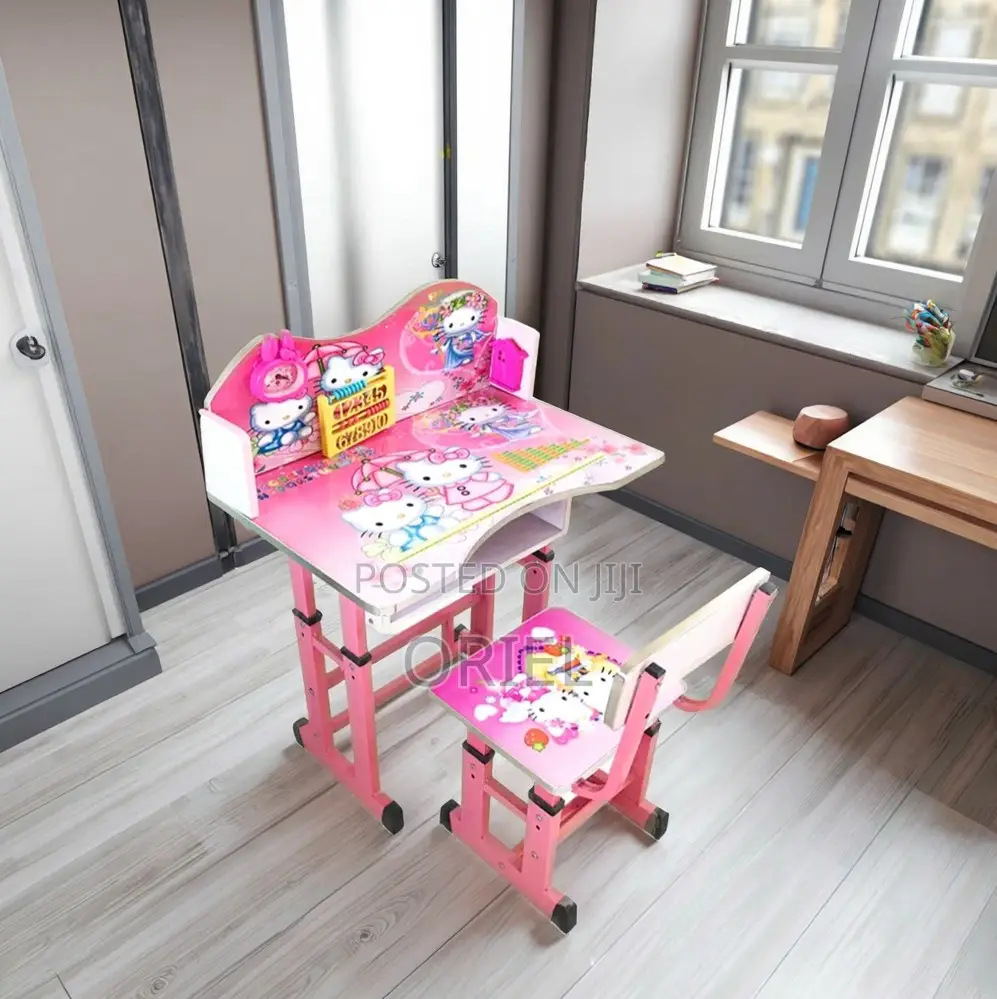 Kids Furniture : Kids Ergonomic Learning Desk and Chair