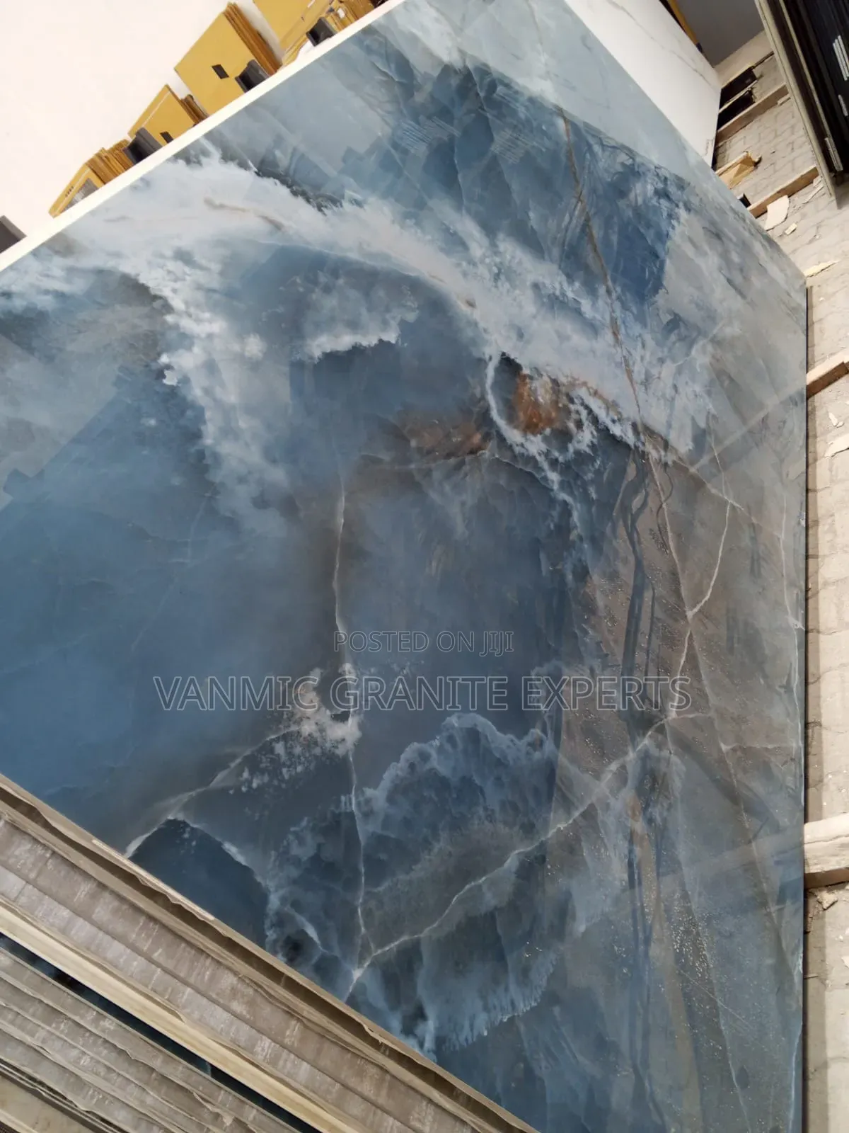 Premium Ice Grey Sintered Stone (Quartz Finish) – Now Available!