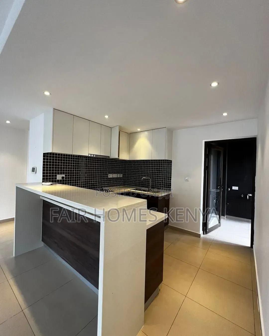 2bdrm Apartment in Mbaazi Road, Valley Arcade for rent