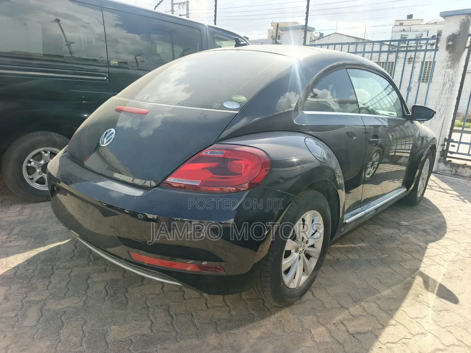 Volkswagen Beetle 2.0T Final Edition SEL Hatchback 2019 Black