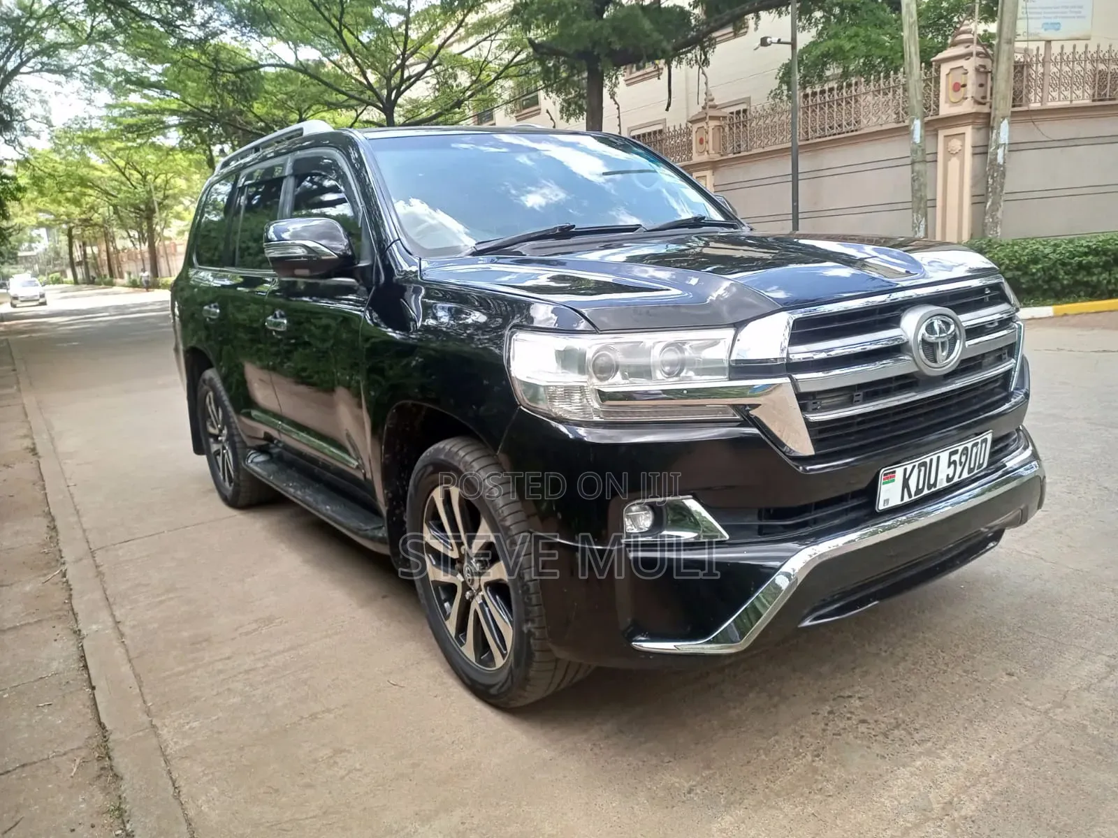 Toyota Land Cruiser 4.6 V8 ZX 2012 Black