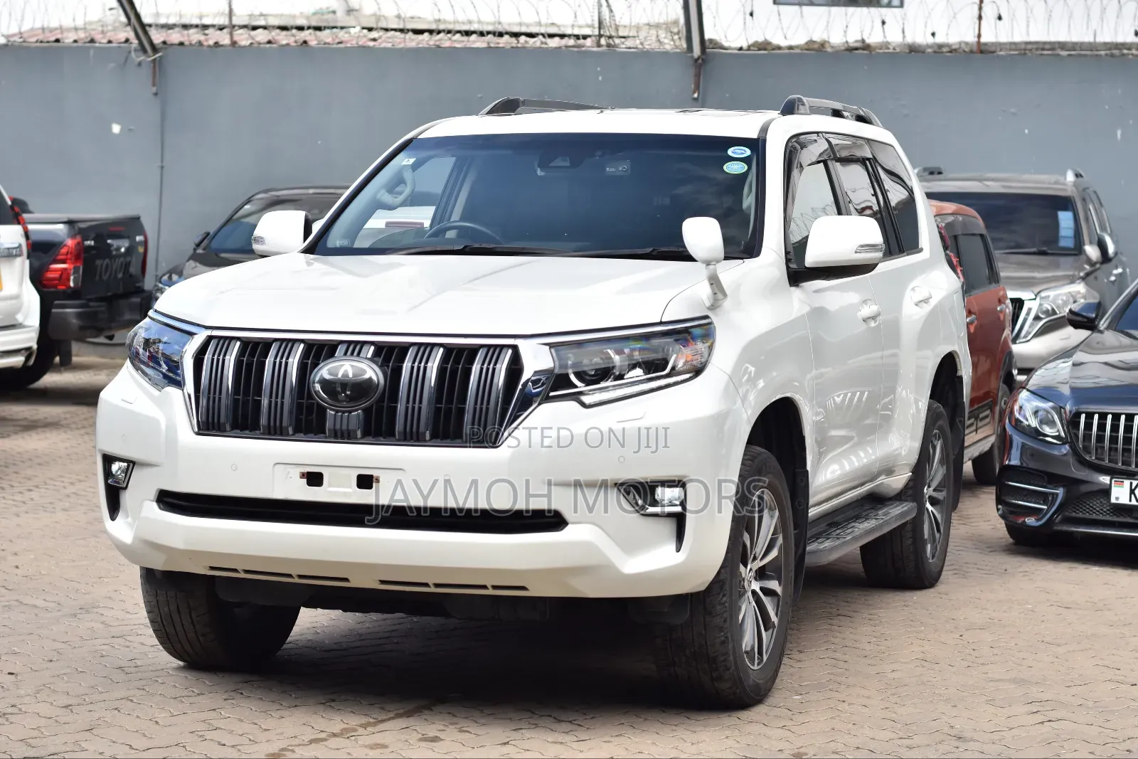 Toyota Land Cruiser Prado 2019 Pearl