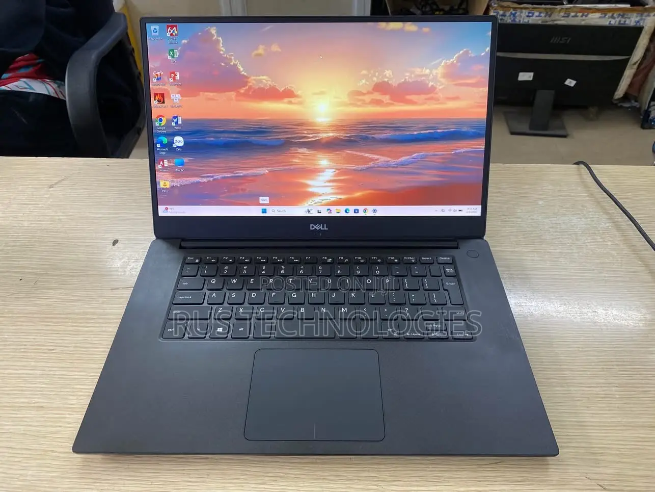 Laptop Dell Precision 15 5540 16GB Intel Core i7 SSD 512GB