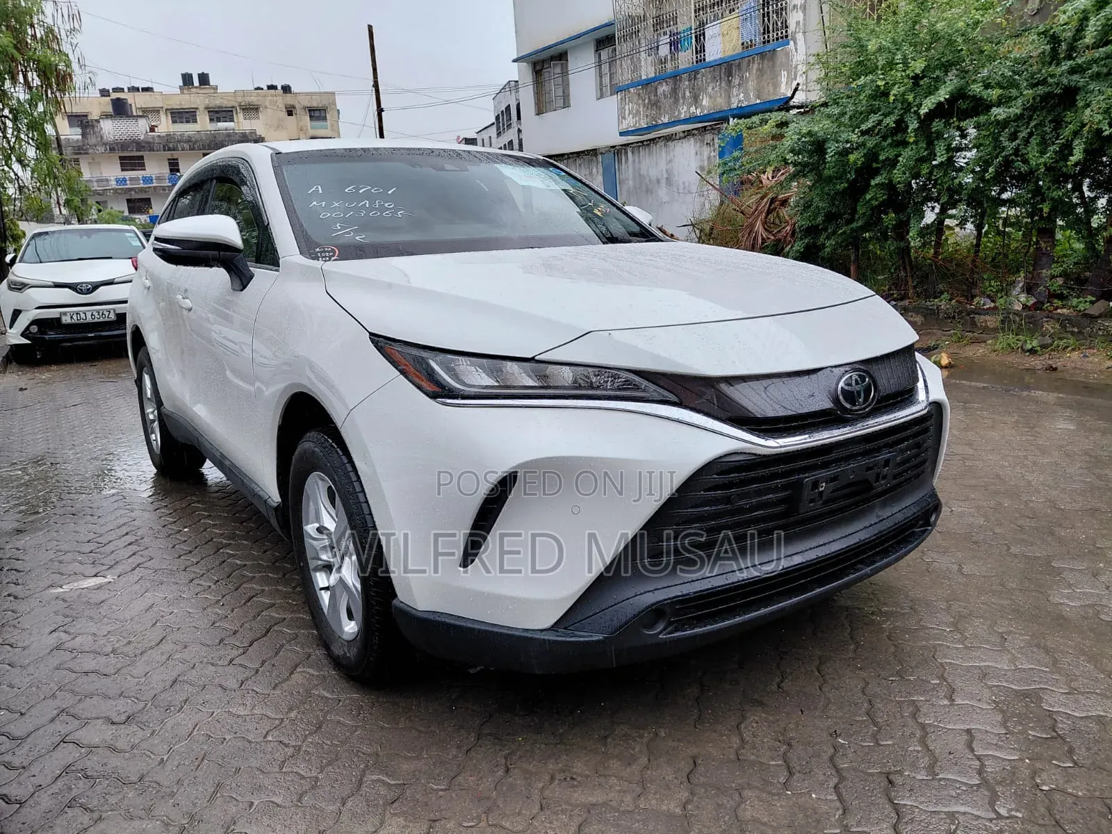 Toyota Harrier 2.0 2020 White