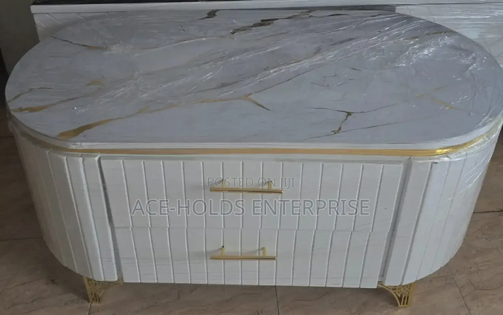 Executive Coffee Table With Glass/Marble Topping