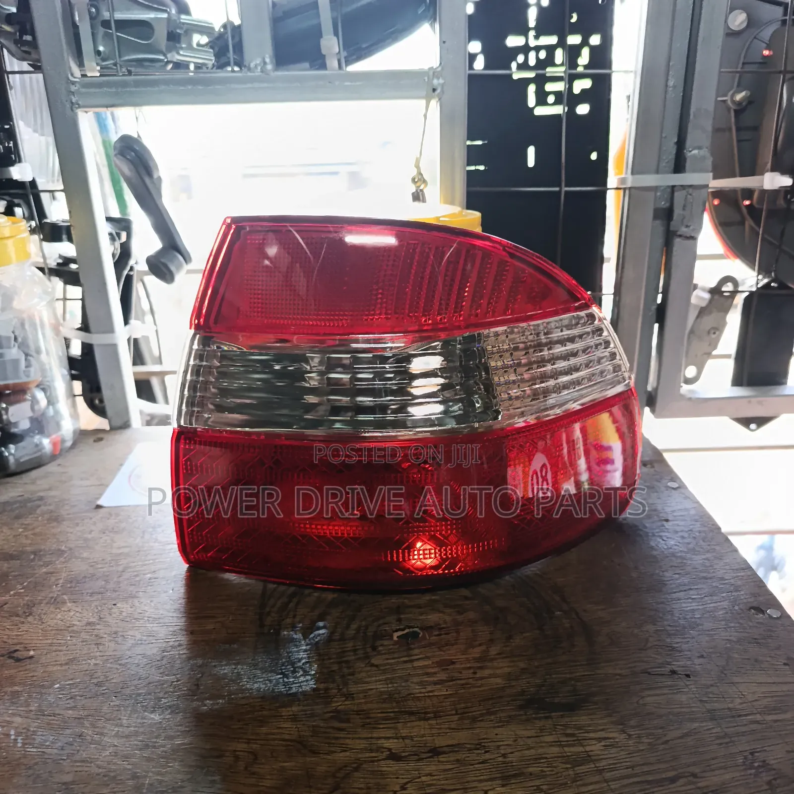 Tail Lamp Ae 111