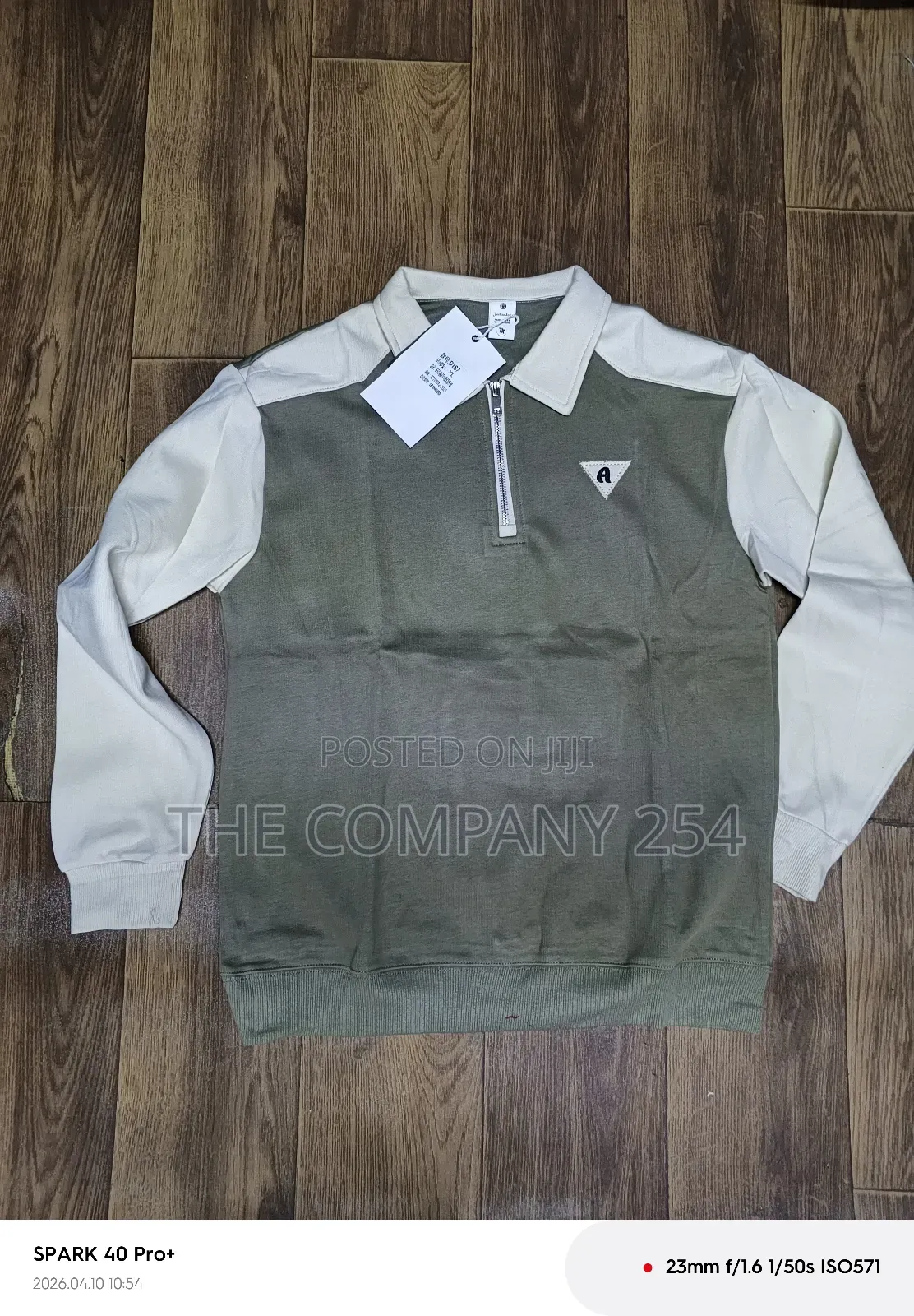 Quality Casual All Weather Fleech Unisex Quarter Zip Sweater