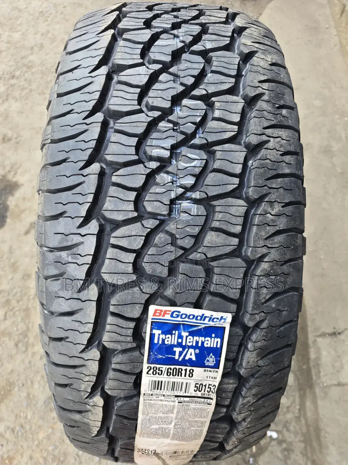 285 /60 R18 Bf Goodrich Tyres (All Terrein) U.S.A.