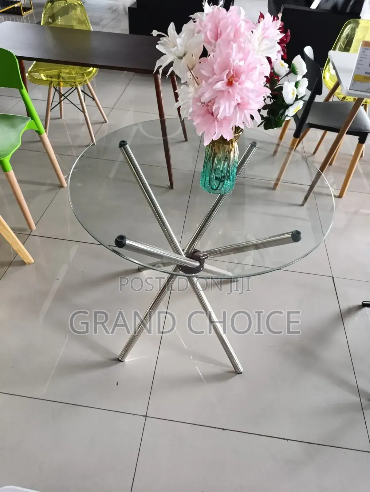 Ttransparent Glass Balcon Table With Silver Stand