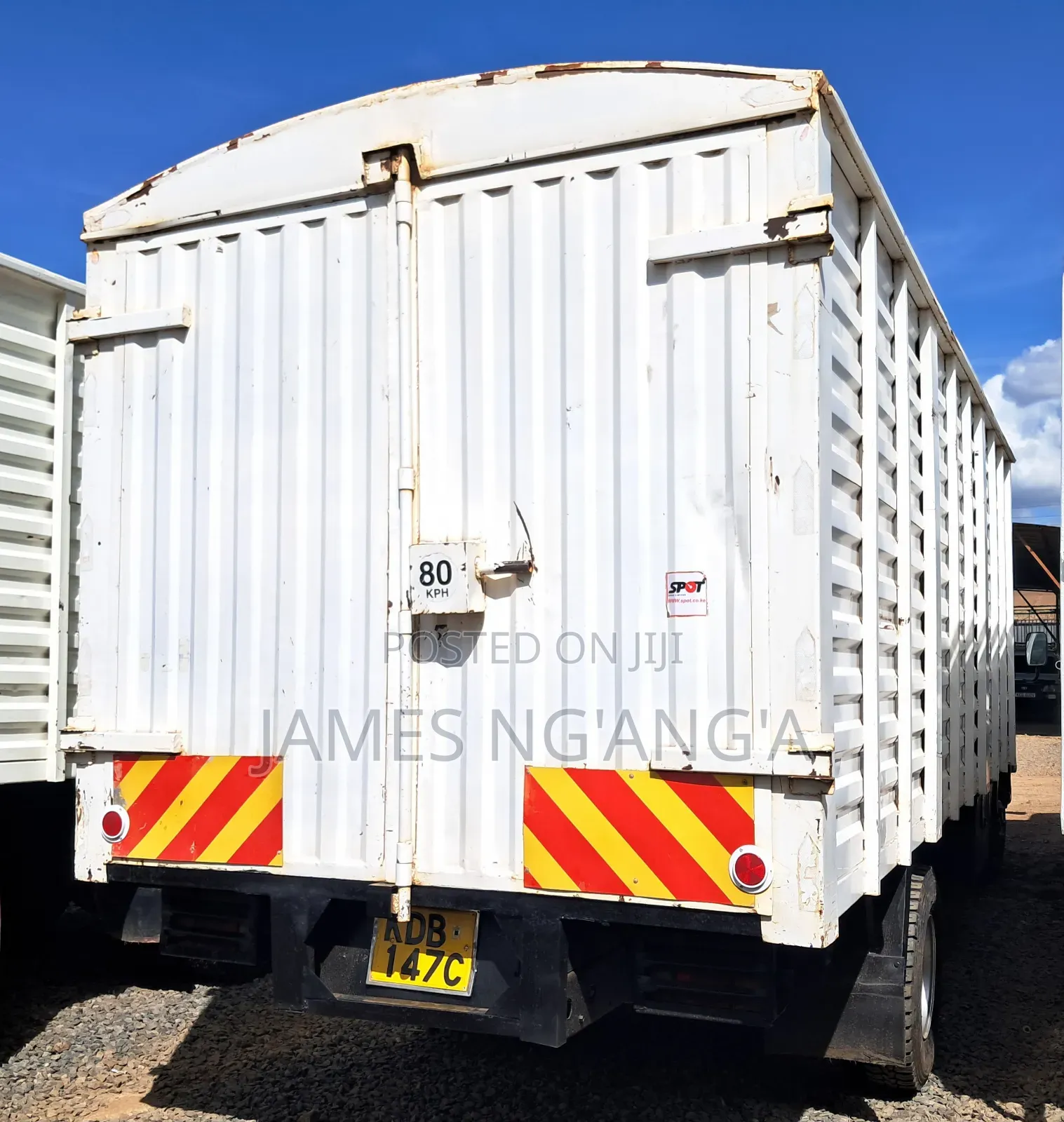Isuzu NQR-Xtra 2021