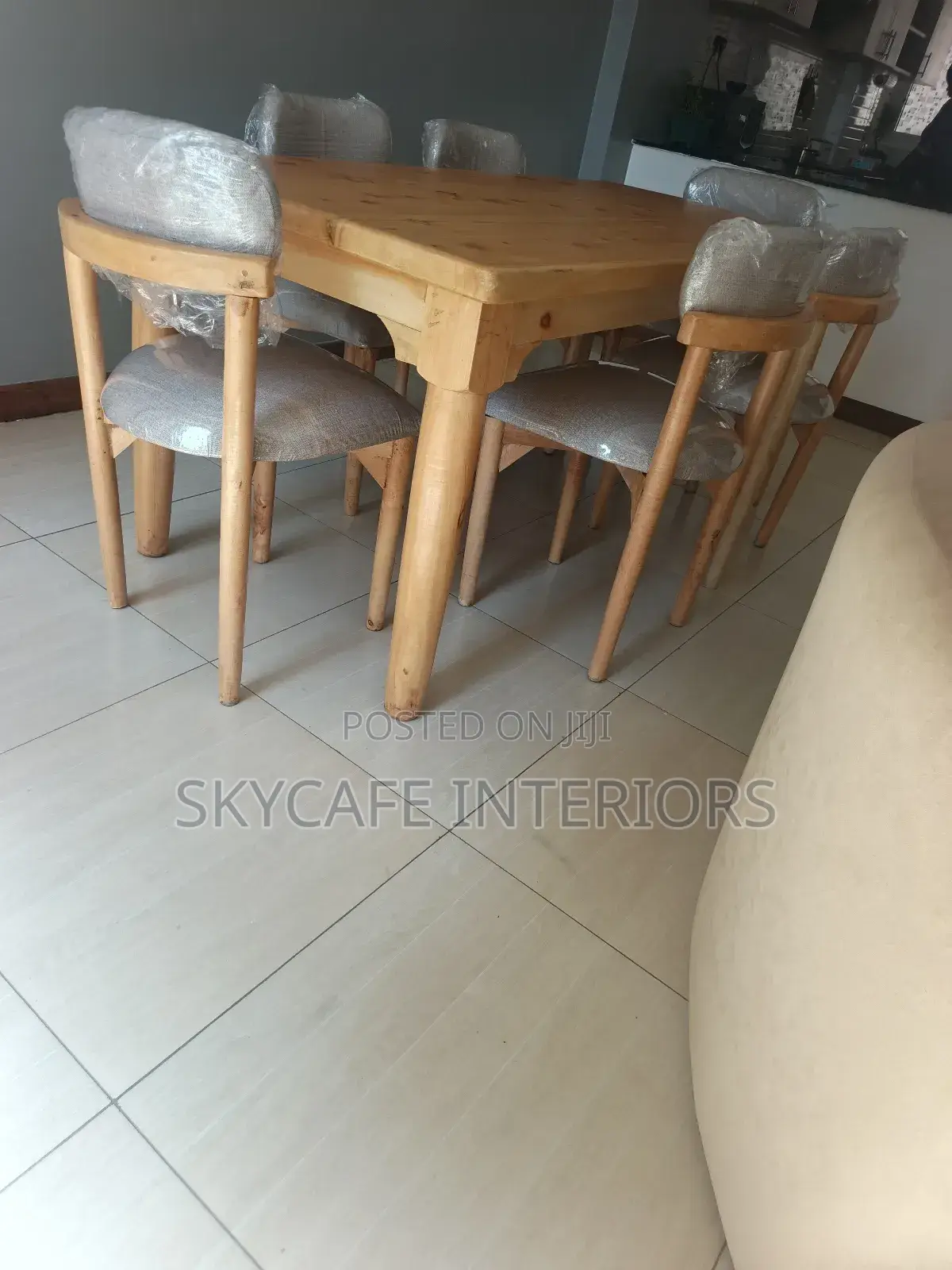 6 Seater Natural Colour