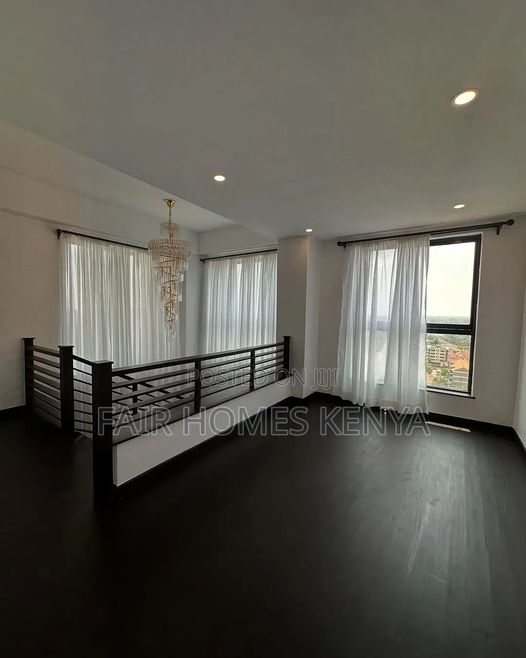 4bdrm Duplex in Valley Arcade for rent