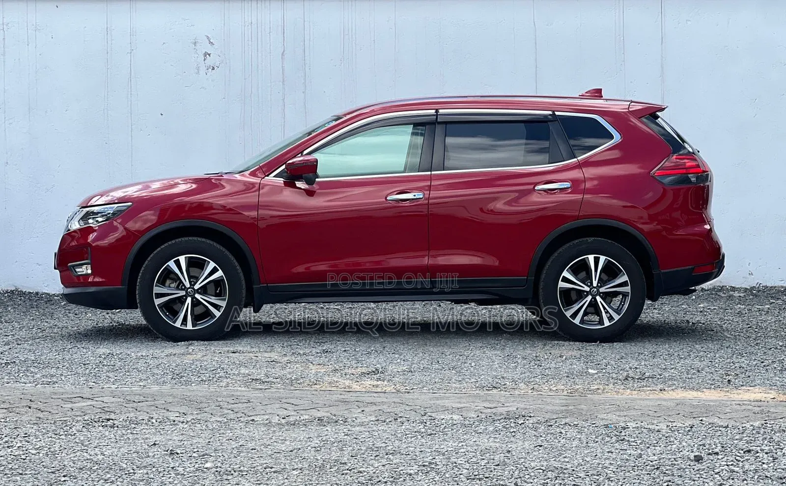 Nissan X-Trail 2.0 Petrol AWD 2018 Red