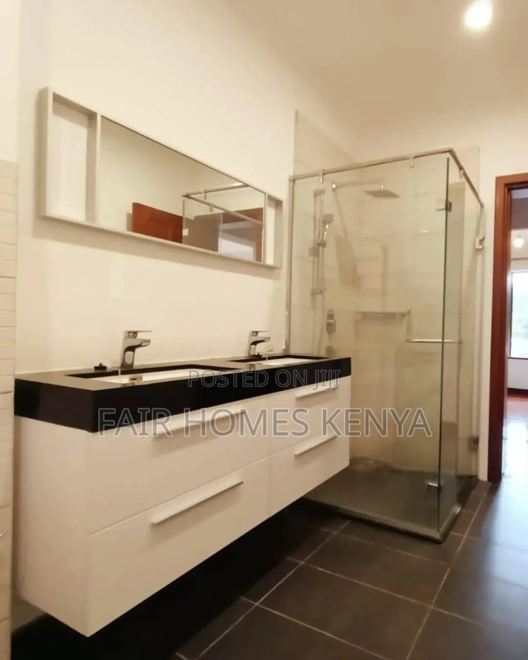 4bdrm Townhouse / Terrace in Kaputei Gardens, Valley Arcade for rent