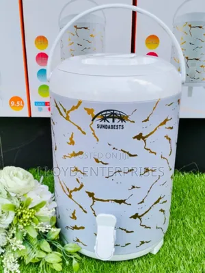 9.5litres White With Marble Effect Tea Urn