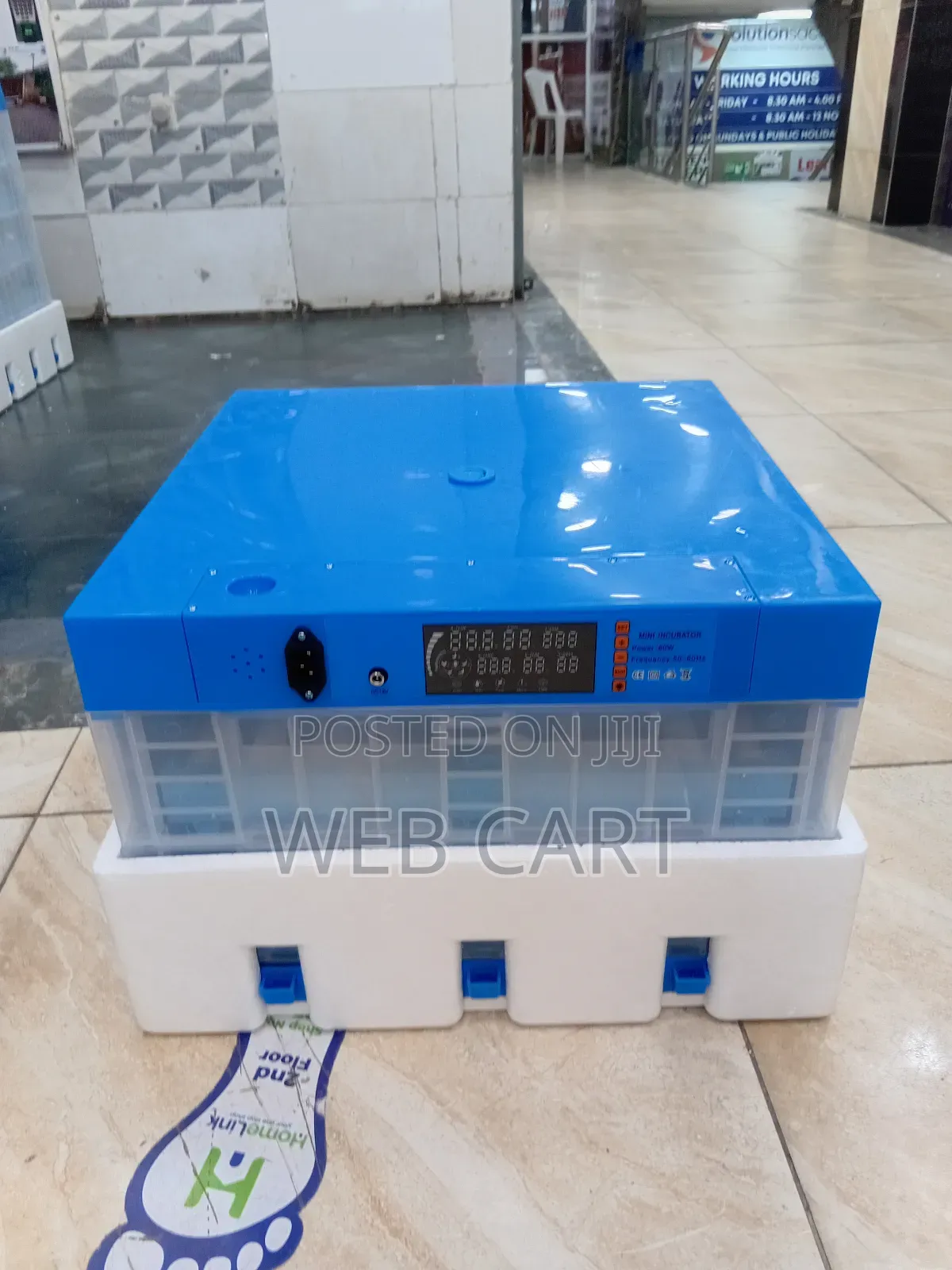 128 Capacity Smart Egg Incubator With AC/Dc Power Backup