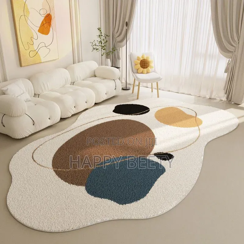 *Irregular Pattern Area Rug