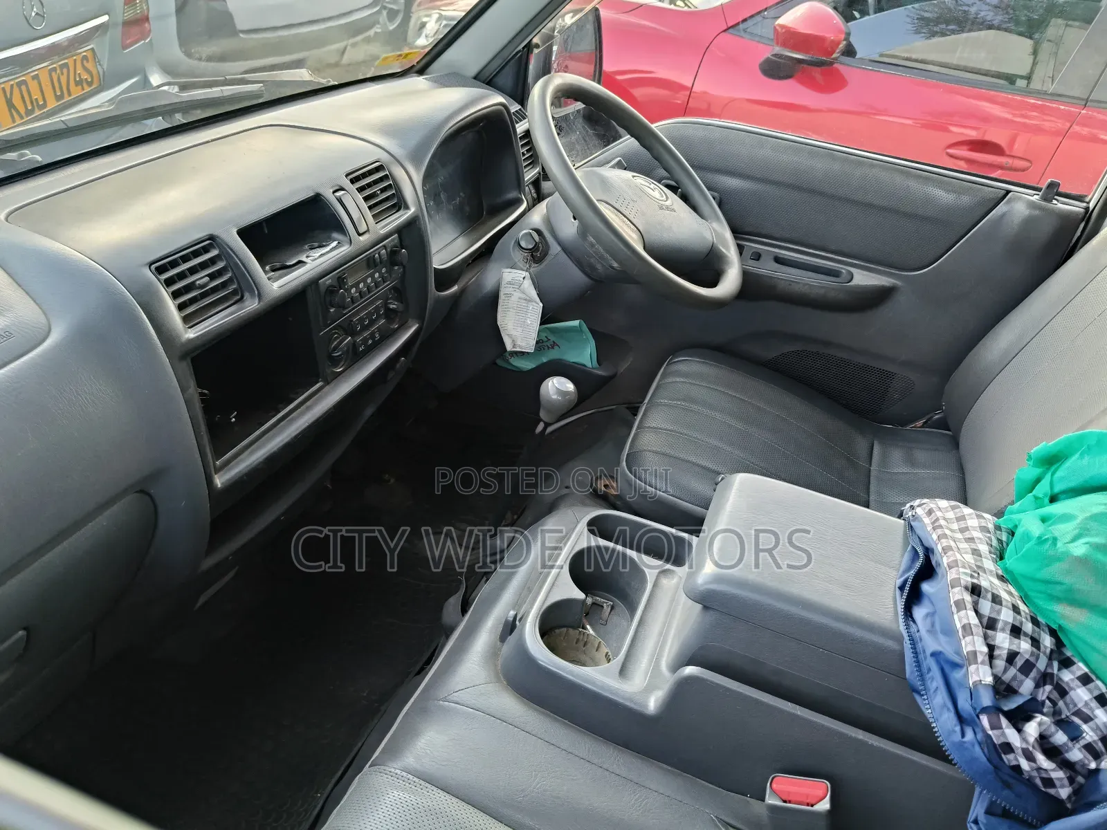 Mazda Bongo 2011