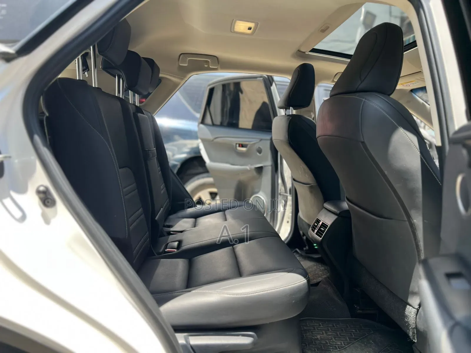 Lexus NX 300 FWD 2018 White