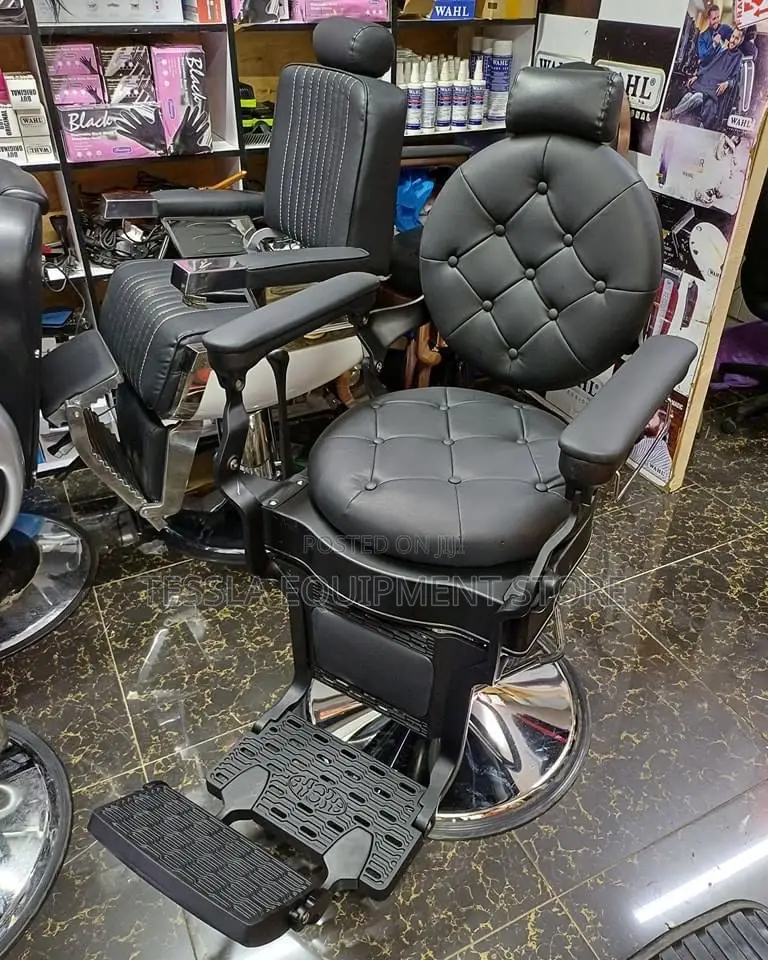 Supreme Black Barber Chair