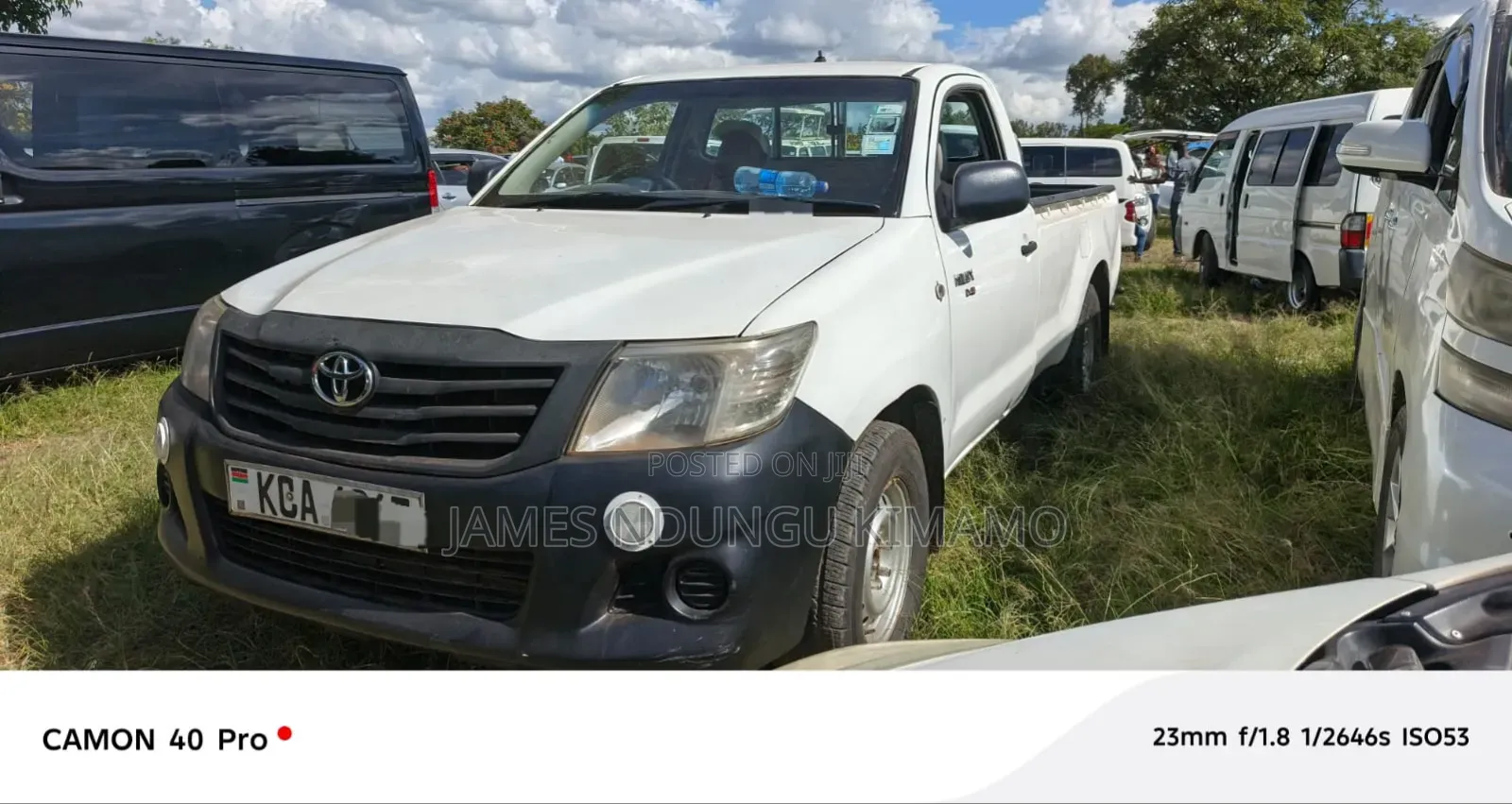 Toyota Hilux 2014 White