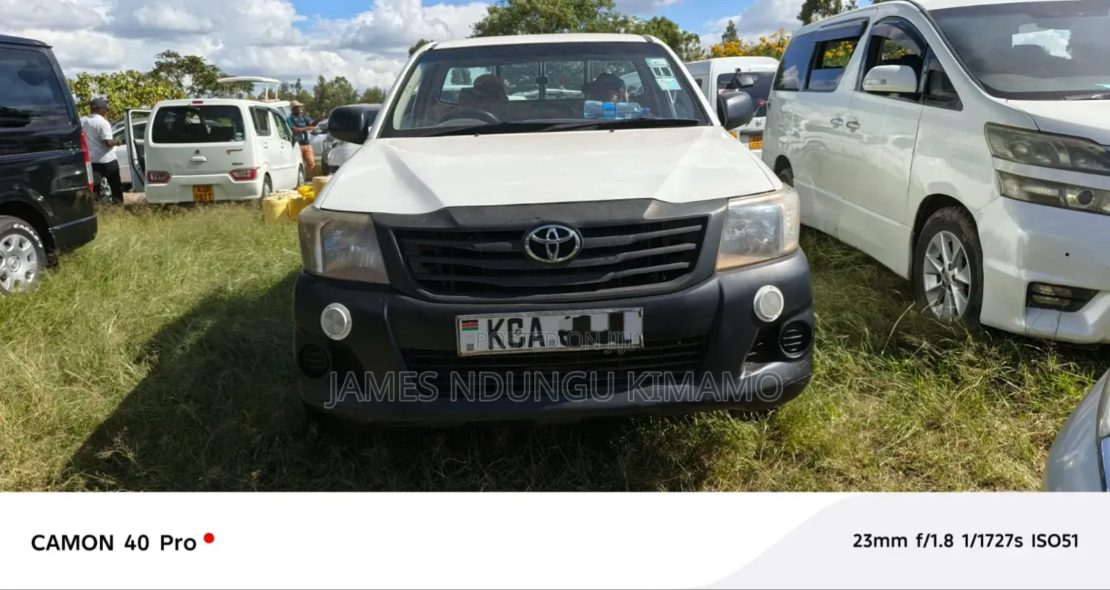 Toyota Hilux 2014 White