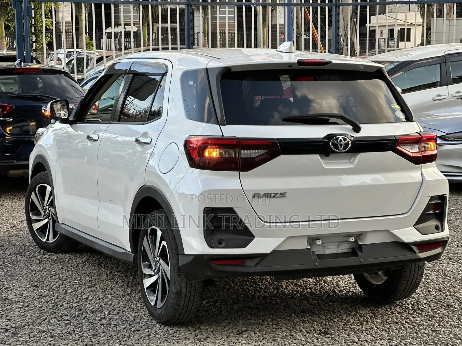Toyota Raize 1.0 FWD 2019 White